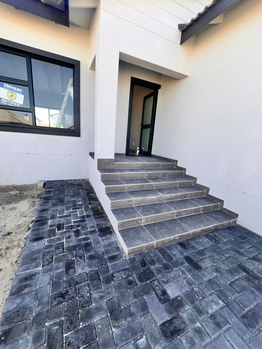 3 Bedroom Property for Sale in Fountains Estate Eastern Cape